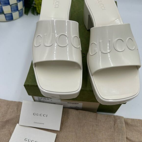 Women’s Gucci, rubber block, low heel slides, size 41 made in Italy - Picture 3 of 11